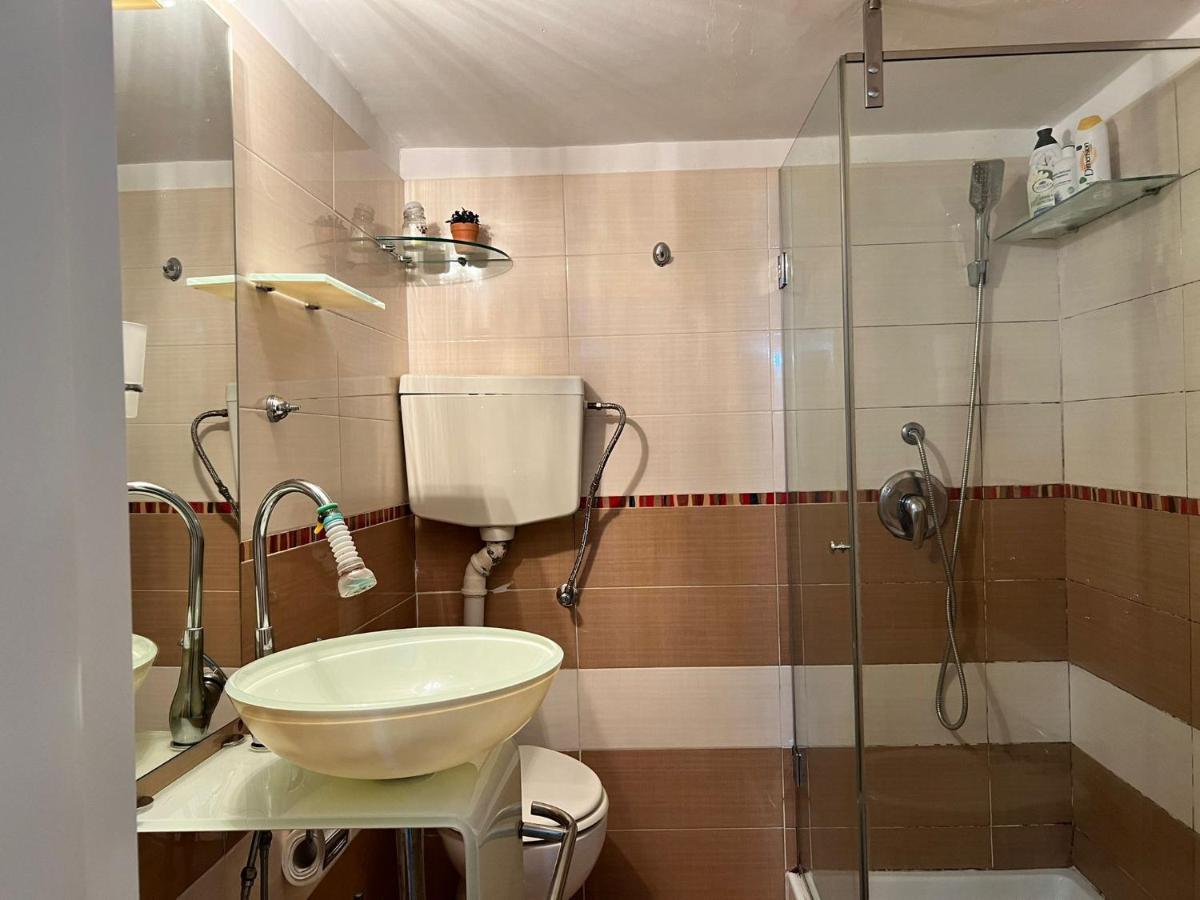 Casa Vacanza Melissa 那不勒斯 外观 照片